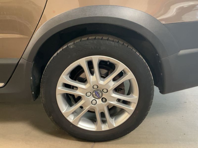 Volvo XC70 2.0 D4 Summum 2WD 2015 – снимка 5