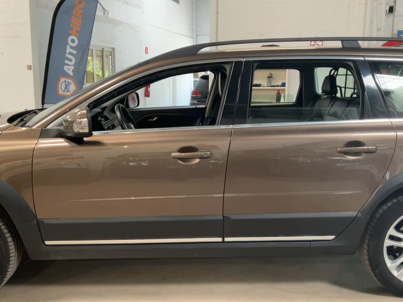 Volvo XC70 2.0 D4 Summum 2WD 2015 – снимка 4