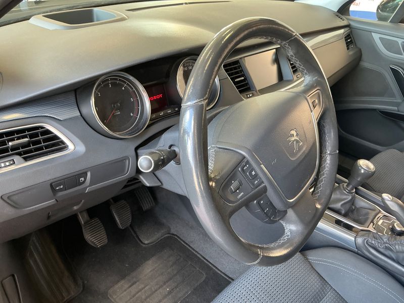 Peugeot 508 2.0 HDi Style 2013 – снимка 28