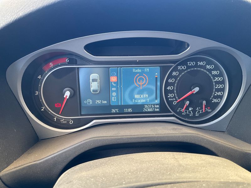 Ford Mondeo 2.0 TDCi Titanium 2007 – снимка 4