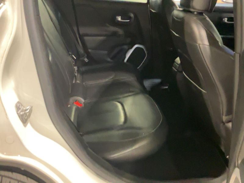 Jeep Renegade 1.6 M-Jet Limited FWD 2015 – снимка 19