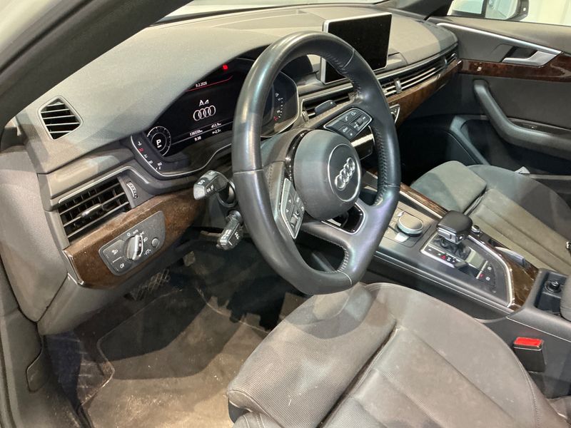 Audi A4 2.0 TDI Sport 2017 – снимка 29