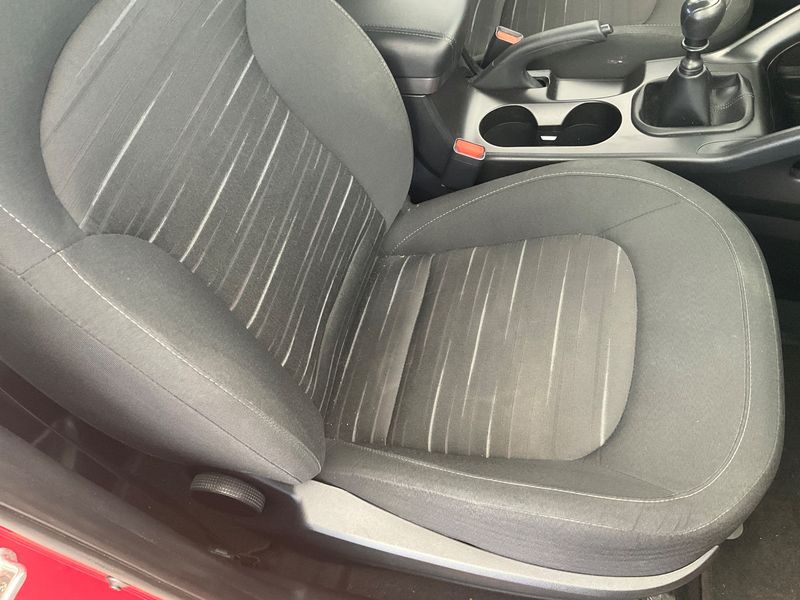 Hyundai ix35 1.6 FIFA World Cup Edition 2WD 2015 – снимка 44