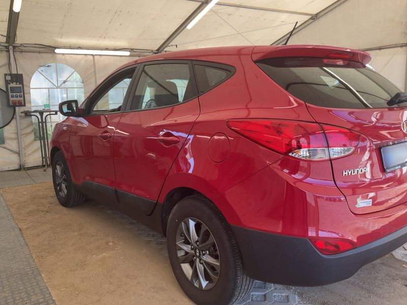 Hyundai ix35 1.6 FIFA World Cup Edition 2WD 2015 – снимка 6