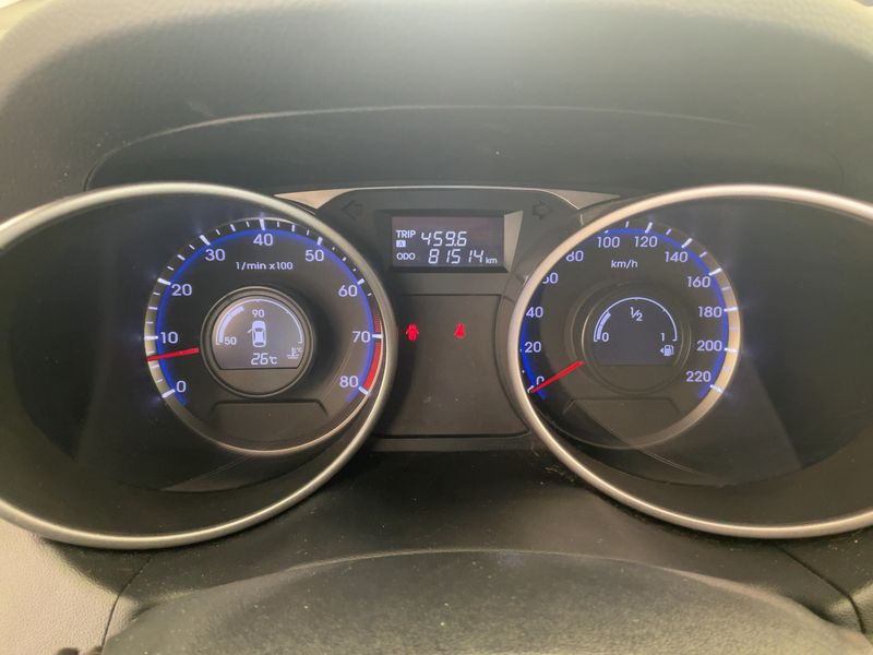 Hyundai ix35 1.6 FIFA World Cup Edition 2WD 2015 – снимка 18