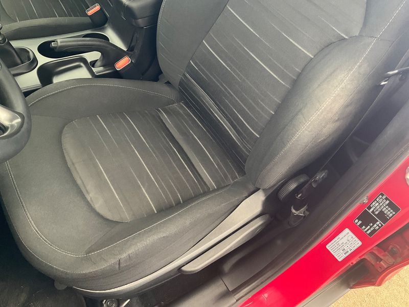 Hyundai ix35 1.6 FIFA World Cup Edition 2WD 2015 – снимка 41