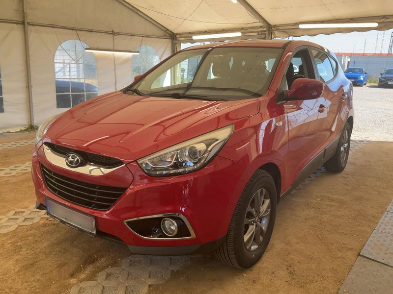 Hyundai ix35 1.6 FIFA World Cup Edition 2WD 2015 – снимка 1