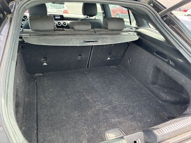 Mercedes-Benz CLA-Klasse CLA 180 2020 – снимка 9