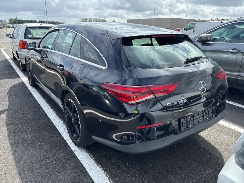 Mercedes-Benz CLA-Klasse CLA 180 2020 – снимка 3