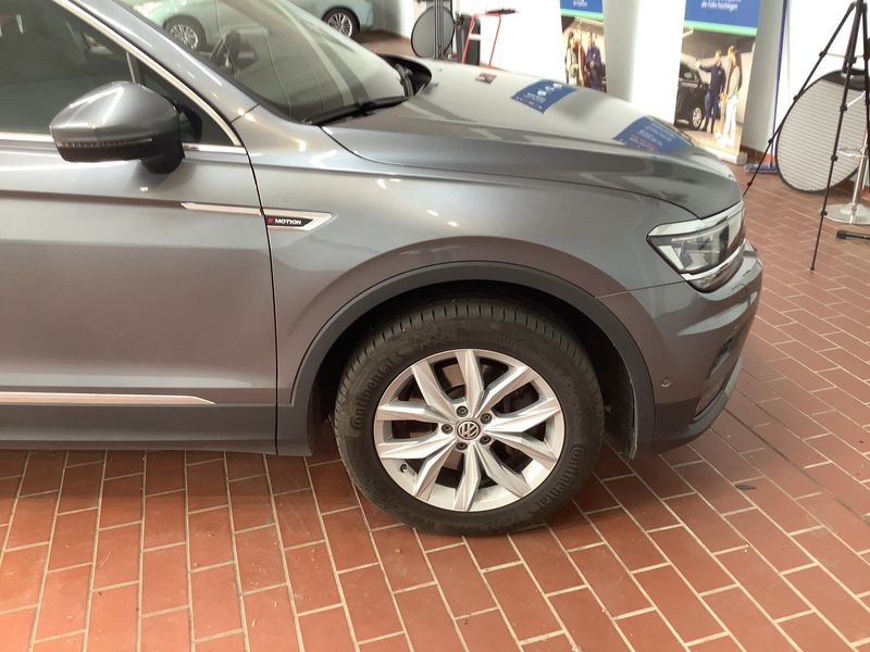 Volkswagen Tiguan Allspace 2.0 TDI Highline 4Motion 2019 – снимка 12