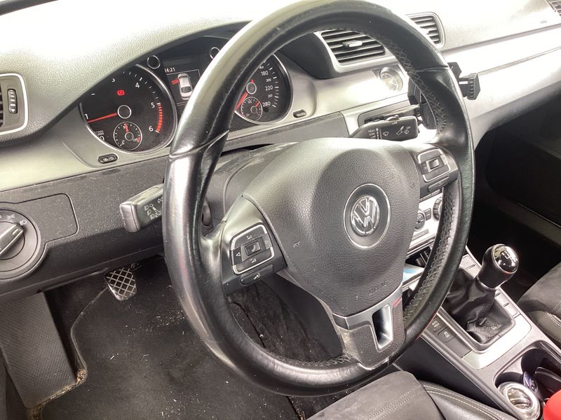 Volkswagen CC 2.0 TDI BlueMotion Tech 2014 – снимка 25