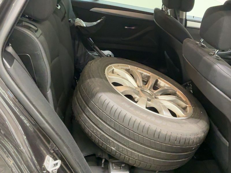 BMW 5er 520d 2013 – снимка 14