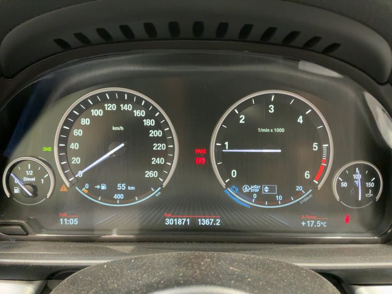 BMW 5er 520d 2013 – снимка 13