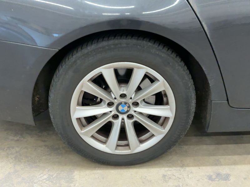 BMW 5er 520d 2013 – снимка 18