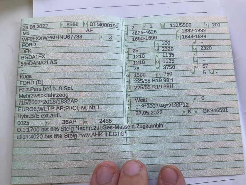 Ford Kuga 2.5 Plug-in Hybrid Vignale 2022 – снимка 21