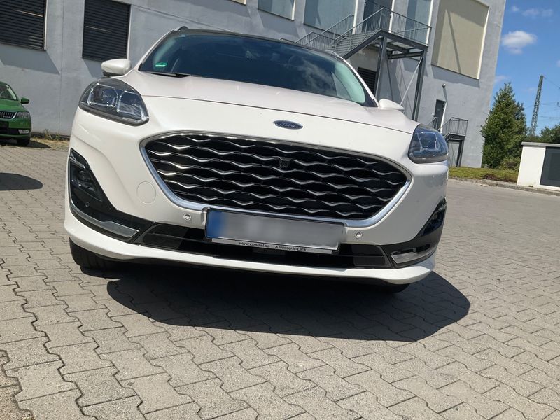 Ford Kuga 2.5 Plug-in Hybrid Vignale 2022 – снимка 22
