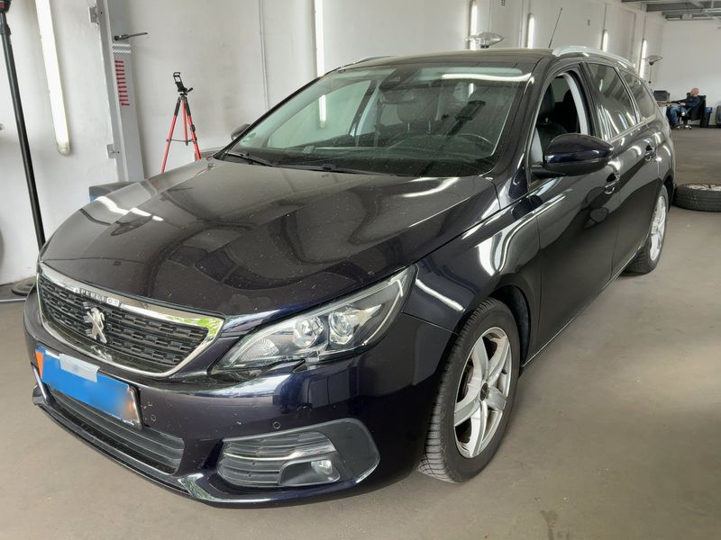 Peugeot 308 1.5 Blue-HDi Active Business 2019 – снимка 1