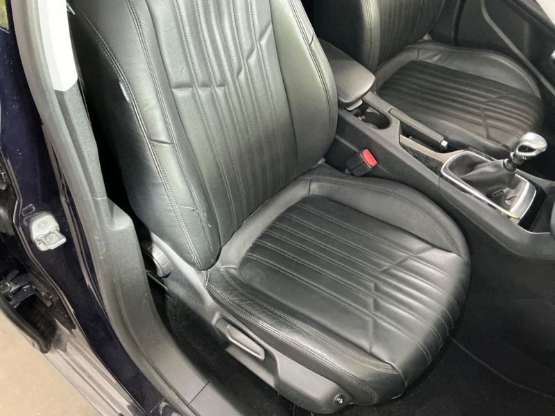 Peugeot 308 1.5 Blue-HDi Active Business 2019 – снимка 37