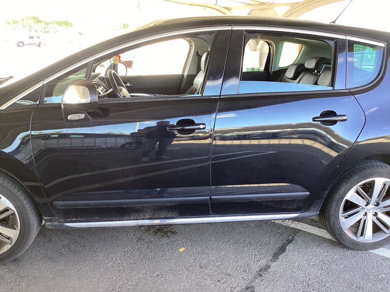 Peugeot 3008 1.6 Blue-HDi Allure 2015 – снимка 4