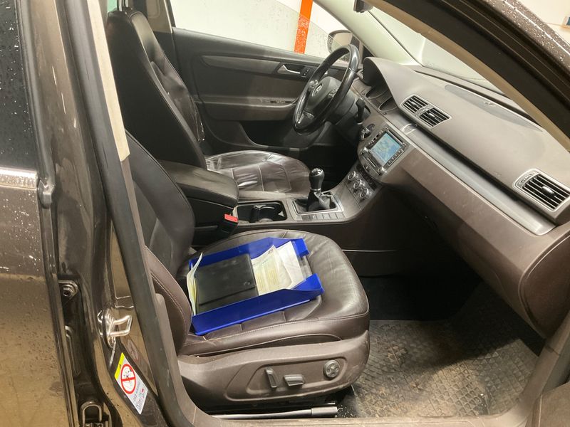 Volkswagen Passat 2.0 TDI Comfortline BlueMotion Tech 2013 – снимка 3