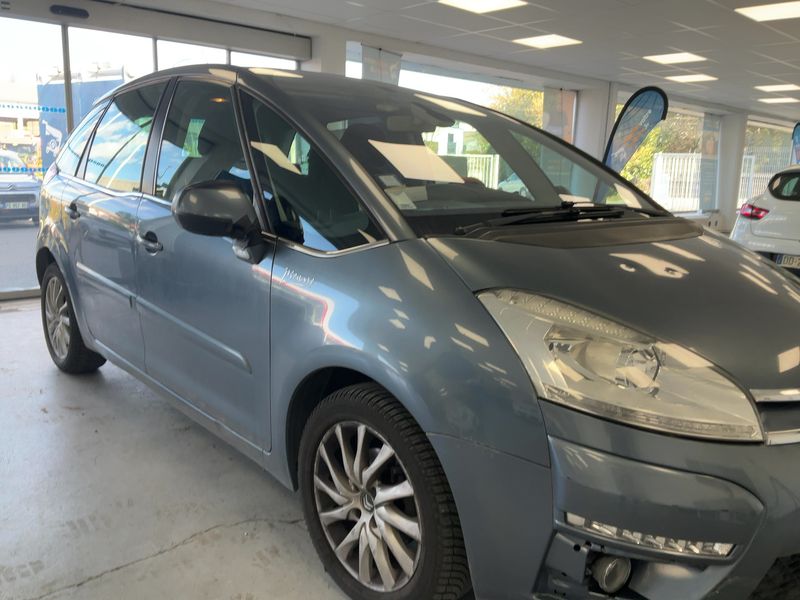 Citroen C4 Picasso 1.6 HDi Millenium 2010 – снимка 12