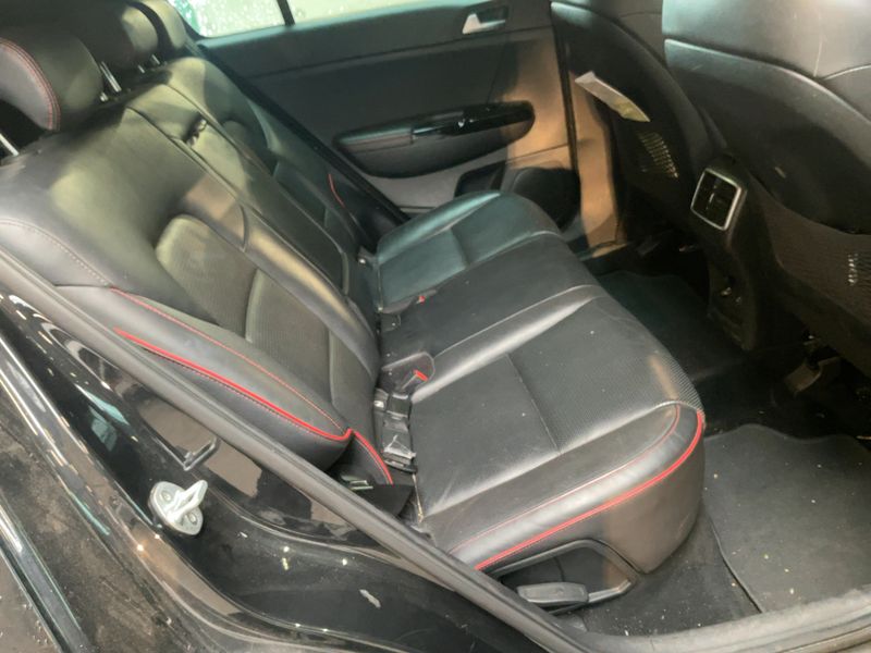 Kia Sportage 1.6 TGDI GT Line 2WD 2019 – снимка 19