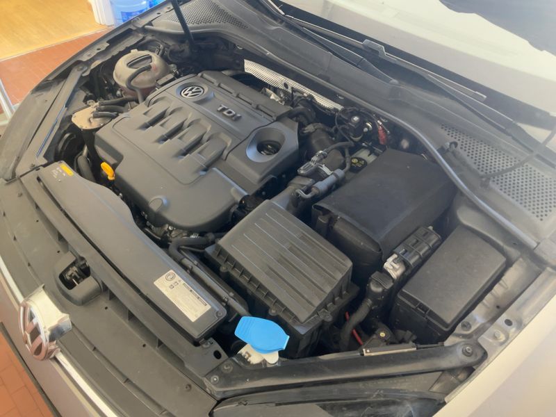 Volkswagen Golf VII 1.6 TDI Highline BlueMotion Tech 2014 – снимка 22