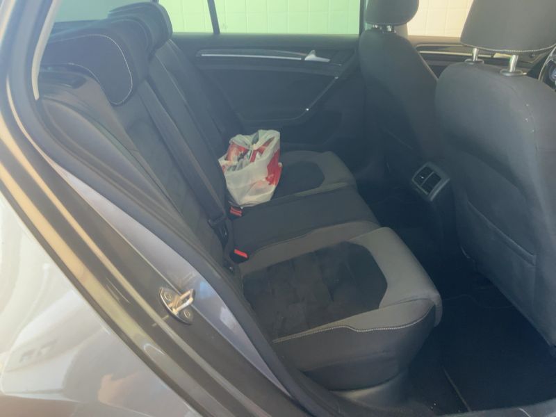 Volkswagen Golf VII 1.6 TDI Highline BlueMotion Tech 2014 – снимка 19