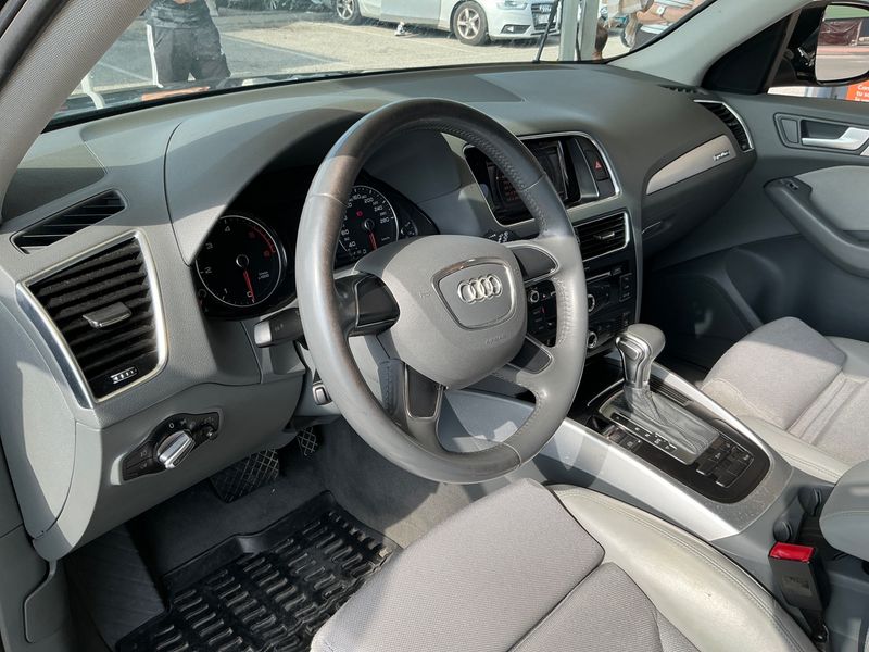 Audi Q5 2.0 TDI quattro 2014 – снимка 25