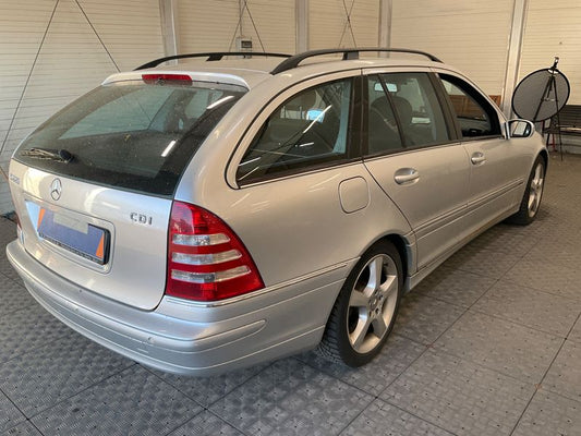 Mercedes-Benz C-Klasse C 220 CDI T Sport Edition Avantgarde 2006 – снимка 2