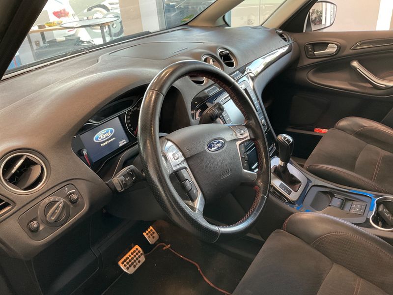 Ford S-Max 2.0 TDCi Titanium S 2014 – снимка 30