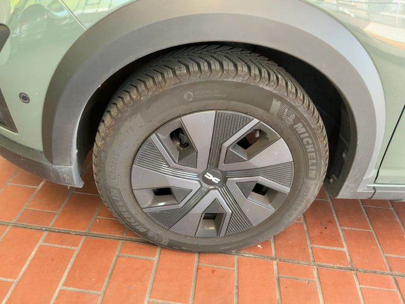 Dacia Sandero 1.0 TCe LPG Stepway Expression 2024 – снимка 3