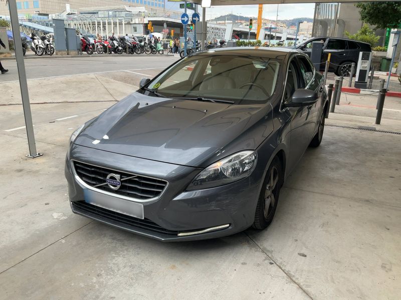 Volvo V40 2.0 D3 Momentum 2014 – снимка 1