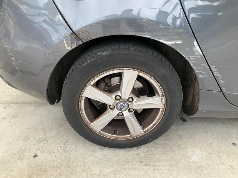 Volvo V40 2.0 D3 Momentum 2014 – снимка 9