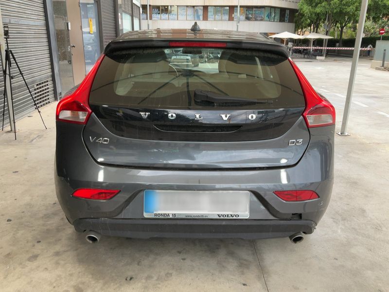 Volvo V40 2.0 D3 Momentum 2014 – снимка 7