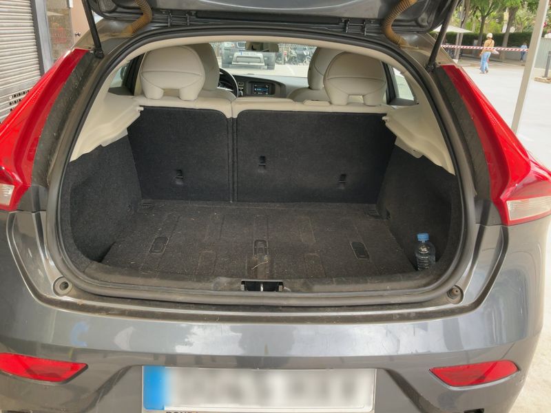 Volvo V40 2.0 D3 Momentum 2014 – снимка 15