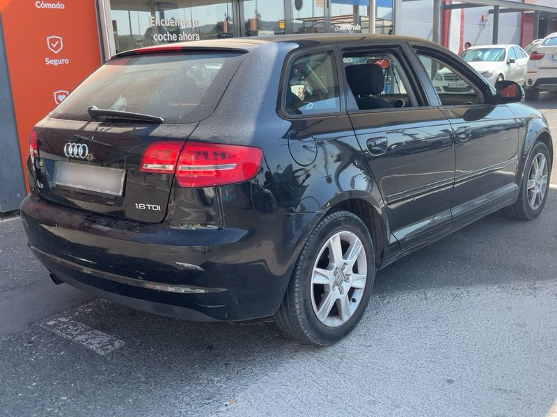 Audi A3 Sportback 1.6 TDI Attraction 2010 – снимка 8