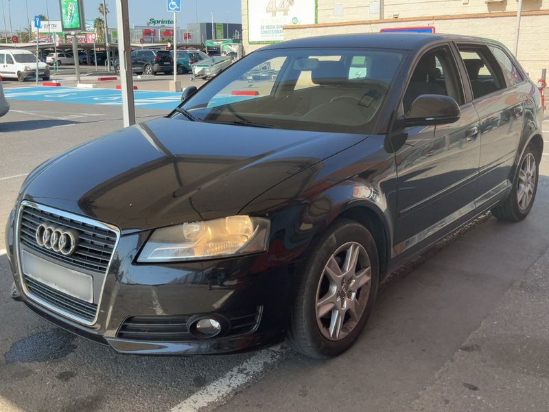 Audi A3 Sportback 1.6 TDI Attraction 2010 – снимка 1