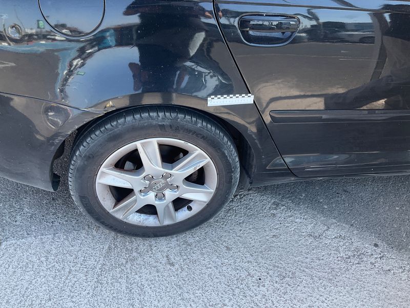 Audi A3 Sportback 1.6 TDI Attraction 2010 – снимка 23