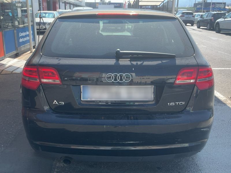 Audi A3 Sportback 1.6 TDI Attraction 2010 – снимка 7