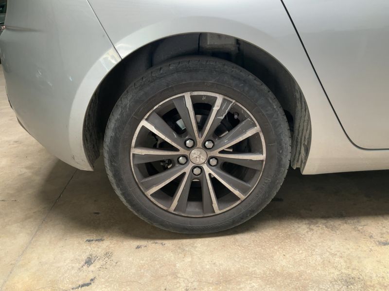 Peugeot 308 1.6 Blue-HDi Style 2015 – снимка 9