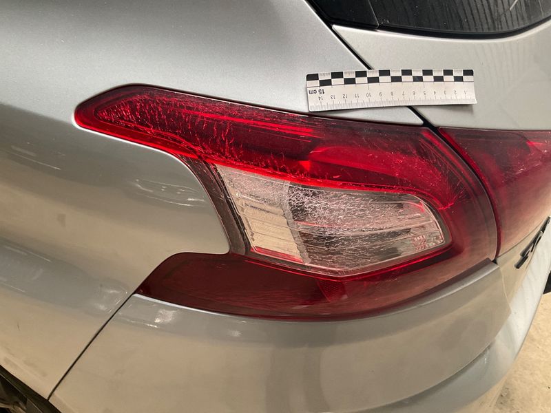 Peugeot 308 1.6 Blue-HDi Style 2015 – снимка 26