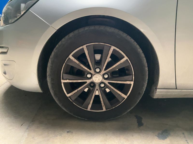Peugeot 308 1.6 Blue-HDi Style 2015 – снимка 3