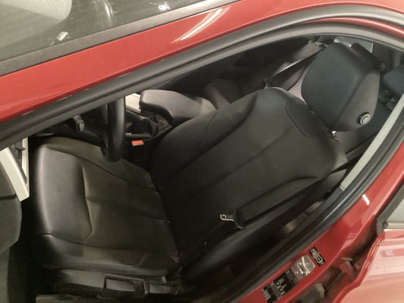BMW 3er 318d 2014 – снимка 28