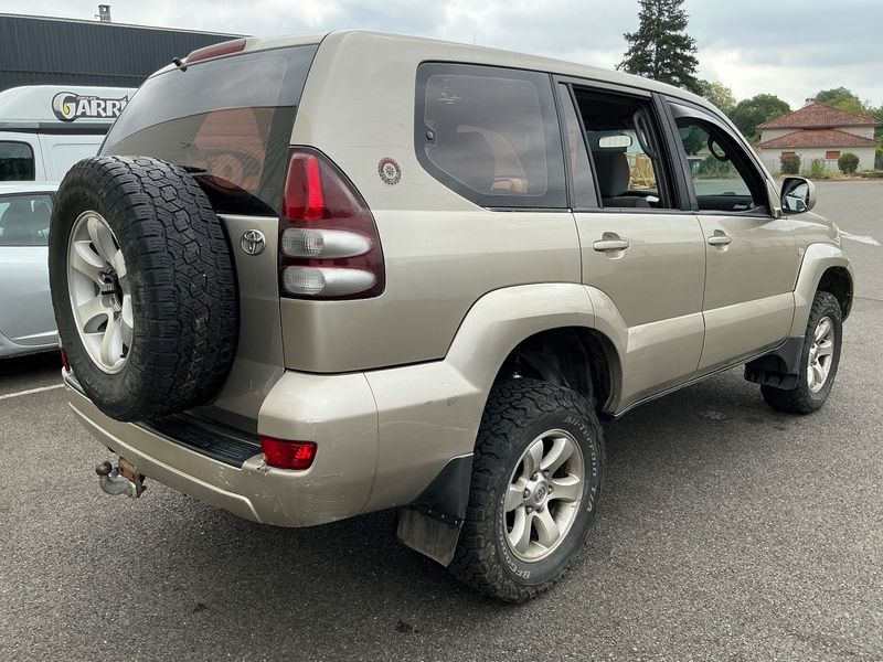 Toyota Land Cruiser 3.0 D-4D VX 2003 – снимка 8