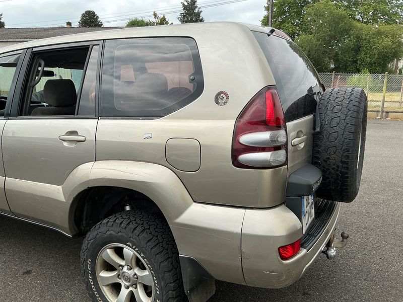 Toyota Land Cruiser 3.0 D-4D VX 2003 – снимка 41
