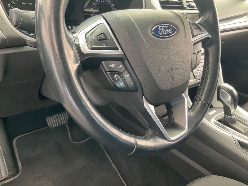 Ford Mondeo 1.5 EcoBoost Business Edition 2019 – снимка 31