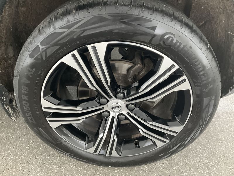 Volvo XC40 1.5 T5 Plug-in Hybrid Inscription 2WD 2021 – снимка 63
