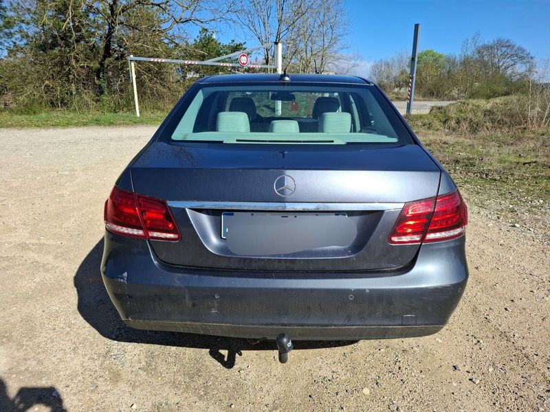 Mercedes-Benz E-Klasse E 220 CDI BlueTEC Executive 2015 – снимка 4