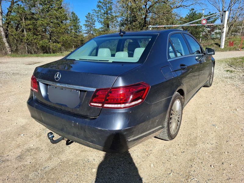 Mercedes-Benz E-Klasse E 220 CDI BlueTEC Executive 2015 – снимка 5